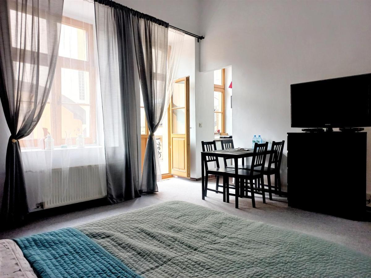 Neoapartments - Rynek Pod Gryfami Wroclaw Exterior photo
